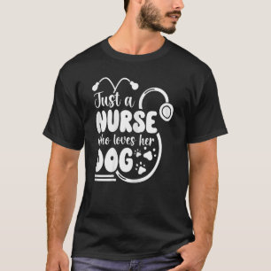 Frauen, die Phantastische RN-Krankenpflege betreib T-Shirt