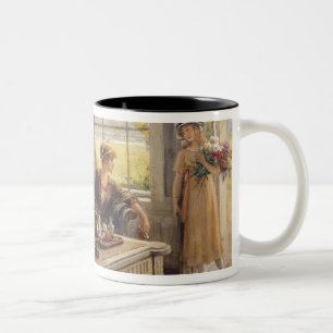 Frauen, die Tee nehmen Zweifarbige Tasse