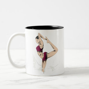 Frauen, die Yoga machen Zweifarbige Tasse