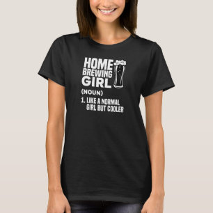 Frauen, die zu Hause Bier brauen, Mädchen wie ein T-Shirt