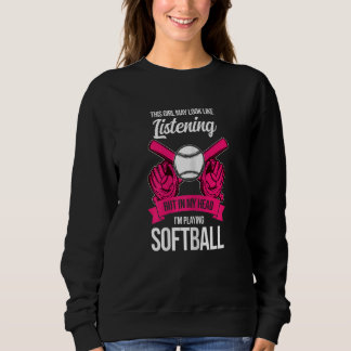 Frauen Diese Mädchen, mit denen ich Softball spiel Sweatshirt