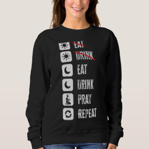 Frauen essen Trinkbeten im Coolen Ruhezustand Sweatshirt