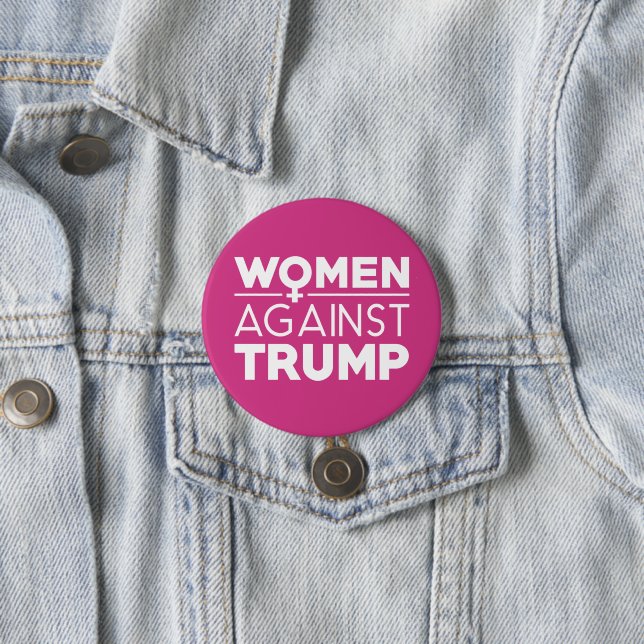 Frauen gegen Trump Button (Beispiel)
