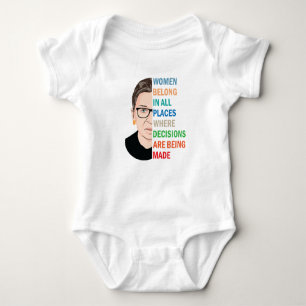 Frauen gehören an allen Orten Ruth Bader Ginsburg Baby Strampler