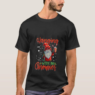 Frauen Hängen Mit Meinen Gnomies Frauen Drei Chris T-Shirt