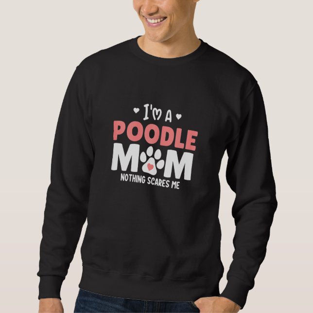 Frauen in einer Poodle-Mama Sweatshirt (Vorderseite)