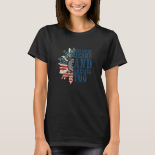 Frauen Liebe Jesus und Amerika zu 4. Juli T-Shirt