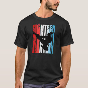 Frauen Mädchen Taekwondo 18th Birthday Retro Vinta T-Shirt
