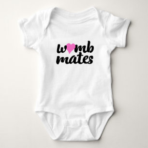 Frauen Mates Pink Heart Twins Bodysuit Baby Strampler