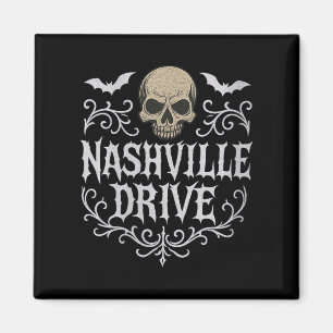 Frauen Nashville Drive Skull and Bats V-Nacken Magnet