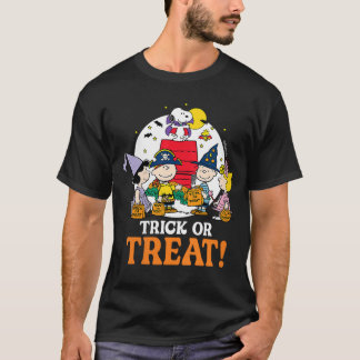 Frauen Peanuts Halloween Trick Or Treat Mondlicht T-Shirt