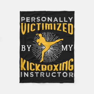 Frauen persönlich viktimisiert durch mein Kickboxe Fleecedecke