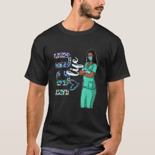Frauen schwarze Krankenschwester Uniform Afro Afri T-Shirt