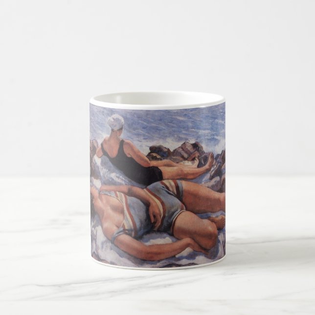 Frauen Sonnenbaden am Strand (von Serebriakova) Kaffeetasse (Mittel)