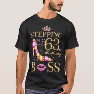 Frauen treten in meinen 63. Geburtstag ein wie ein T-Shirt