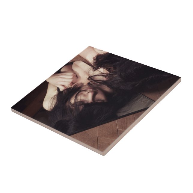 Frauen und Spiegel Fliese (Seite)