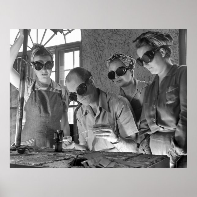 Frauen Welders im Zweiten Weltkrieg der 1940er Poster (Vorne)