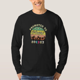 Frauen Zur Mami Befördert 2023 Neue Mutter Schwang T-Shirt