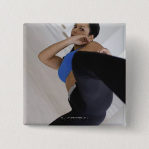 Frauendarstellende Kriegskünste Button