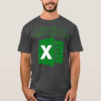 Freak in den Blättern 17 T-Shirt