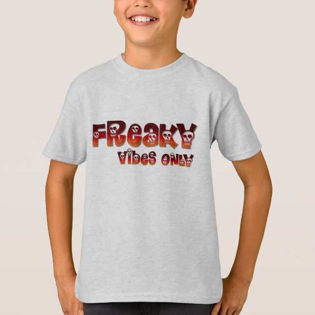 "Freaky Vibes Only"-dgn4 by Maaya Prints, Kids' T-Shirt (Vorderseite)
