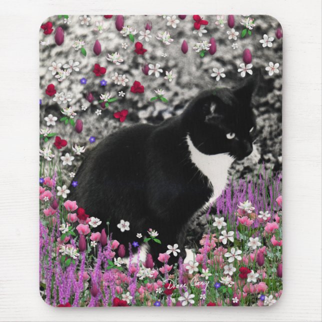 Freckles in den Blumen II - Tuxedokitty-Katze Mousepad (Vorne)