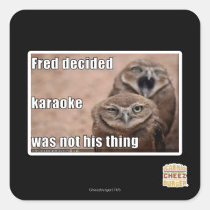 Fred entschied quadratischer aufkleber