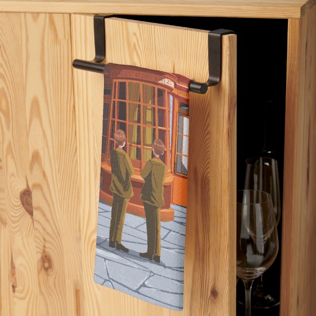 Fred und George bei Weasleys Wizard Wheezes Geschirrtuch (Drittel gefaltet)