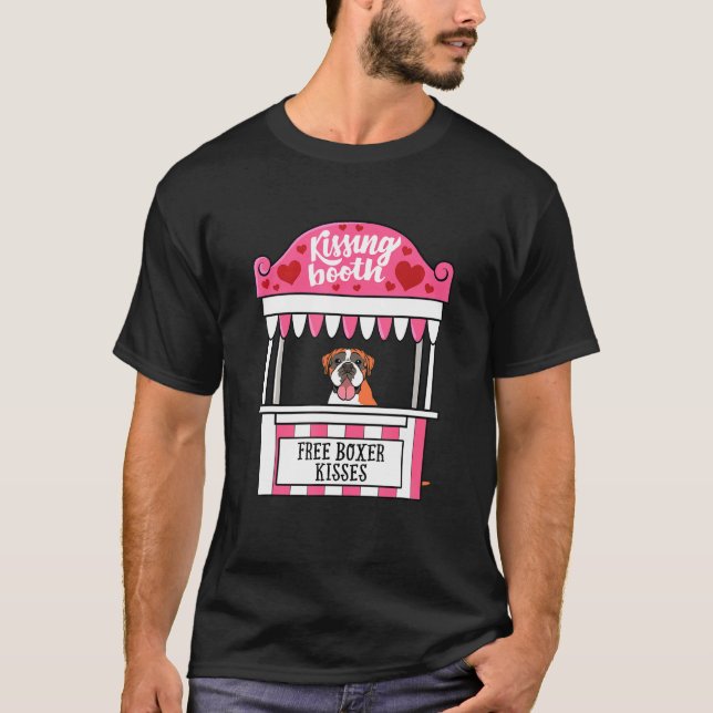 Free Boxer Dog Kisses Kissing Stand T-Shirt (Vorderseite)