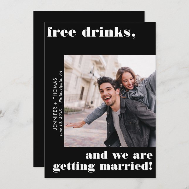 Free Drinks Schwarze Typografie Save the Date Einladung (Vorne/Hinten)