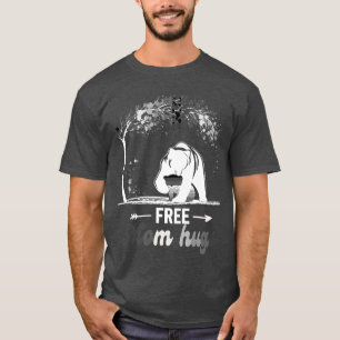 Free Mama Hugs Proud Mama Bear Heterosexual Pride  T-Shirt