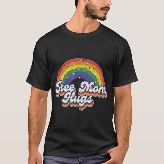 Free Mom Hugs Rainbow Heart Lgbt Flag Lgbt Pride  T-Shirt (Vorderseite)