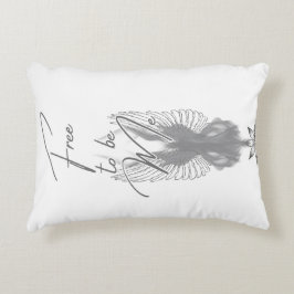 Free to be Me Accent Pillow Dekokissen