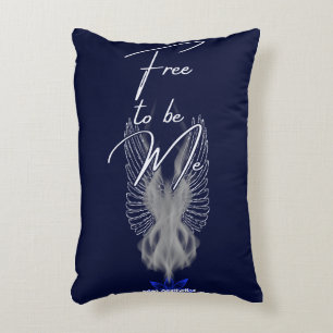 Free to be Me Accent Pillow Dekokissen