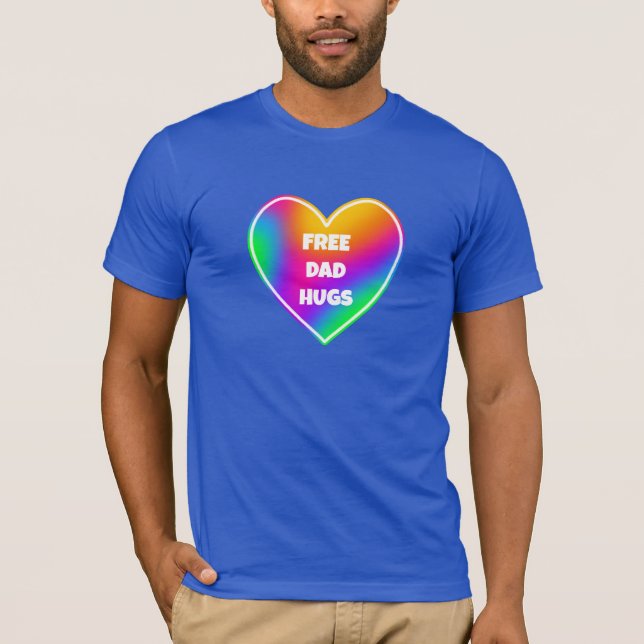 Free Vater Hugs Rainbow Heart Men's T - Shirt (Vorderseite)