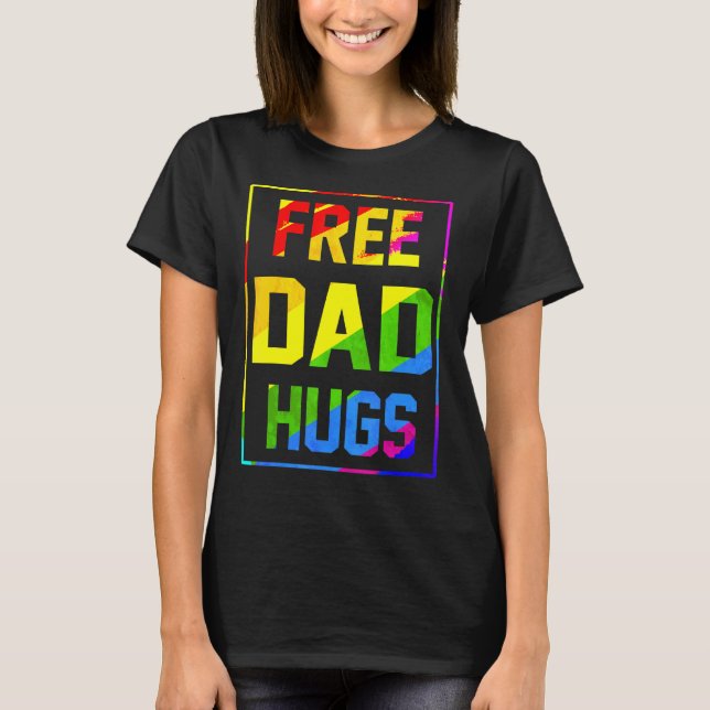 Free Vater Hugs Rainbow Lgbt Flag Pride Gefärbte K T-Shirt (Vorderseite)