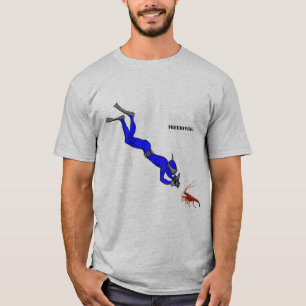 Freediving Diver Fotografieren eines Spiny Hummers T-Shirt