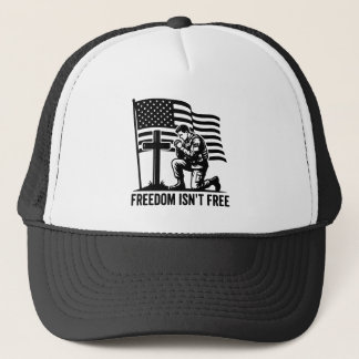 Freedom Isn't Free Kneeling Soldier Patriotic Truckerkappe