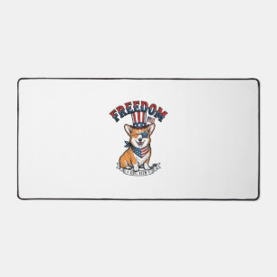 Freedom Patriotic Corgi Vintage Gravur T-Shirt_ Schreibtischunterlage