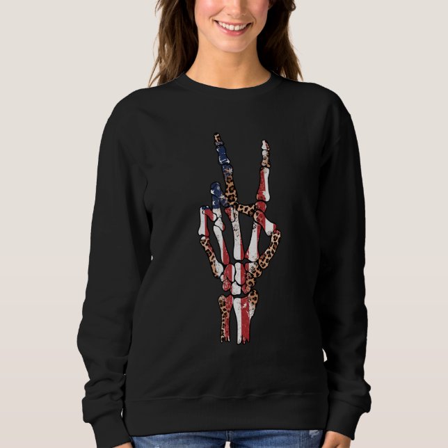 Freedom Rocks Leopard Red Blue Skeleton Rock Sweatshirt (Vorderseite)