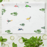 Freeride Alpine Skiern Skifahren Party Geschirrtuch<br><div class="desc">Cooles Wintermotiv-Design mit Skifahrern, die Skipisten zwischen schneebedeckten Tannenbäumen in den Alpen abfahren. Freeride-Skifahrer tragen farbenfrohe Vintage Retroski-Anzüge und fahren mit Skiern auf weißem, schneebedecktem Bergland abwärts. Wunderschönes Wintersportspendengeschenk für Skifahrer in Ihrem Kreis von Freunden, Kollegen oder Familie. Whimsical Skier Kunstwerk Illustration Design. Skifahrer Ski Wohngestaltung, Skiteam, Skicoach Geschenk. Skifahrer...</div>