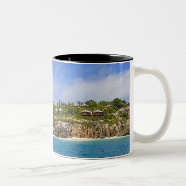 Fregate Island Resort (PR) Zweifarbige Tasse (Rechts)