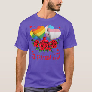 Freie Oma Hugs Proud LGBT Flag Blume L T-Shirt