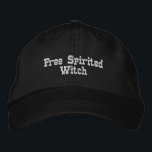 Freie Spirituelle Hexe Bestickte Baseballkappe<br><div class="desc">Eine lustige personalisierte Hexerei bestickt mit schwarz-weißer Kappe. Die Hexerei lautet: "Freie Spirituosen" können angepasst werden. Eine geistige Geschenkidee zum Geburtstag.</div>