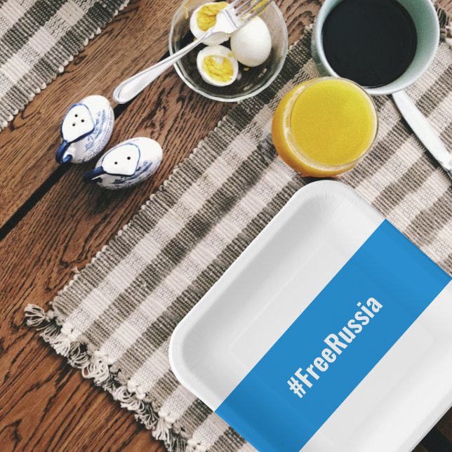 Freies Russland - Englisch - Weiße Flagge Pappteller (Von Creator hochgeladen)