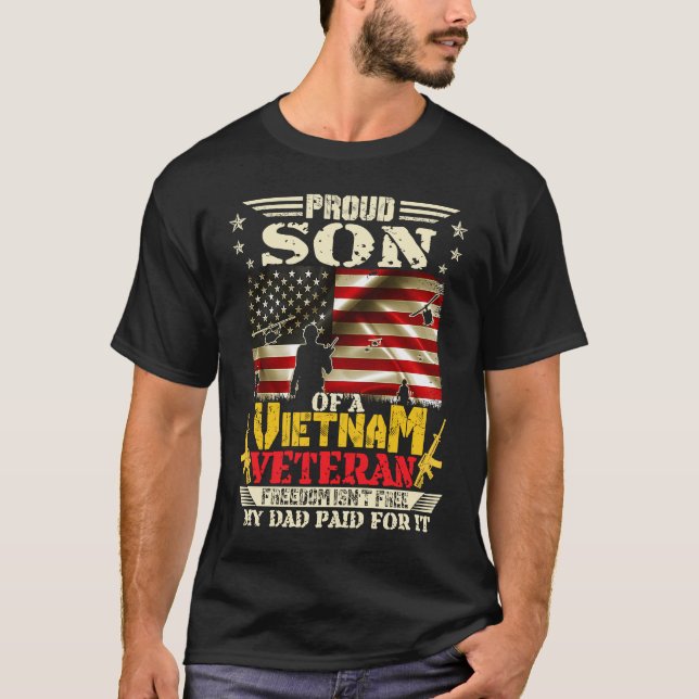 Freiheit ist kein freier stolz auf einen vietnames T-Shirt (Vorderseite)