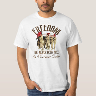 Freiheit ist NIE frei fragen einen kanadischen T-Shirt