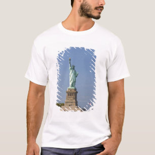 Freiheitsstatue auf Liberty Island in New T-Shirt