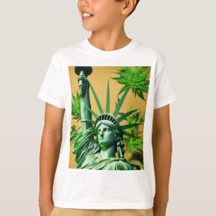Freiheitsstatue mit Drehung - Cannabis Leaf Ani T-Shirt