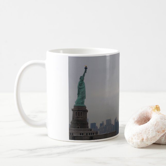 Freiheitsstatue - New York City Tasse (Mit Donut)